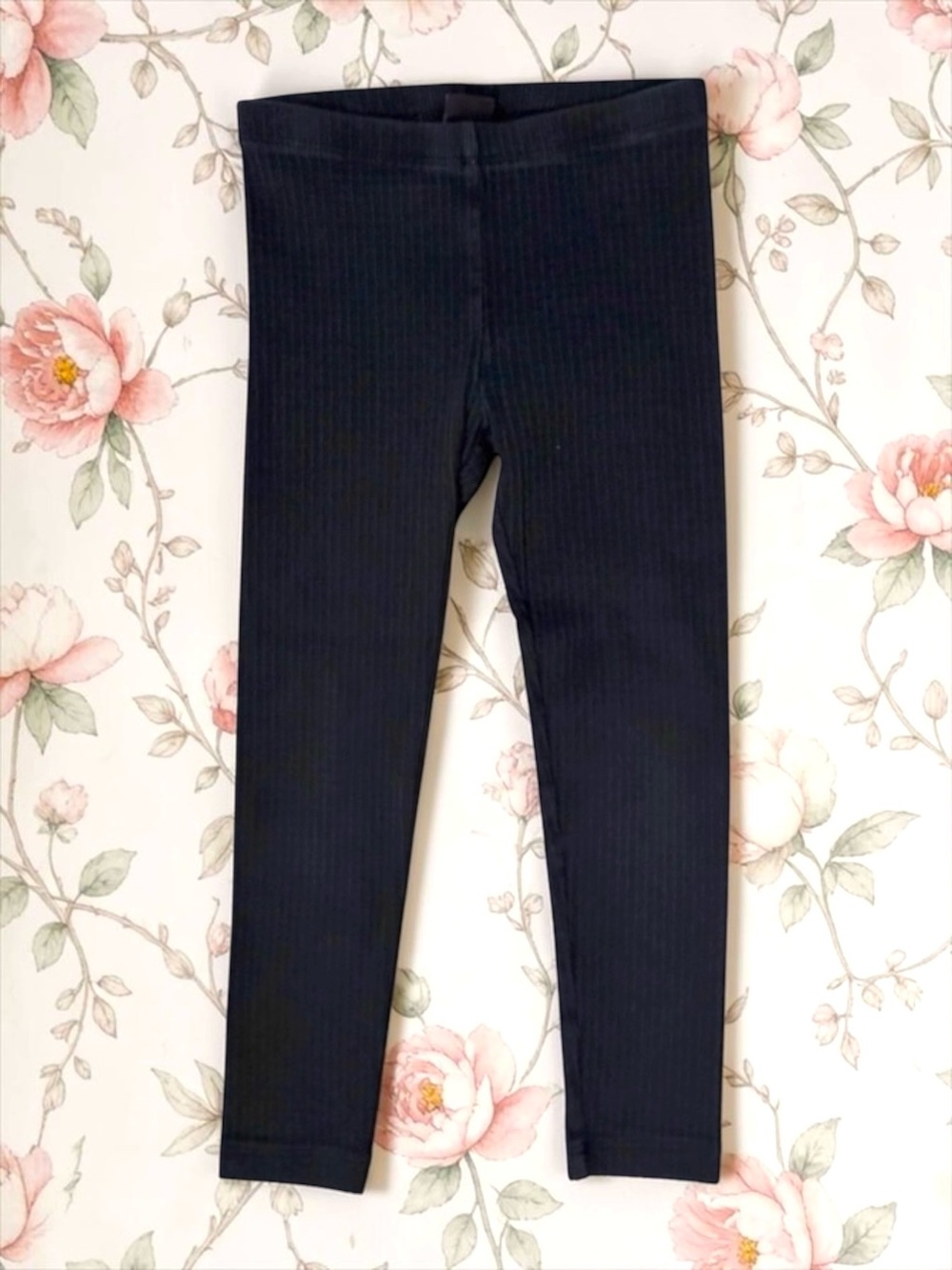 Tea Collection Girls Black Ribbed High‑Stretch Leggings • Size 5 • EUC
